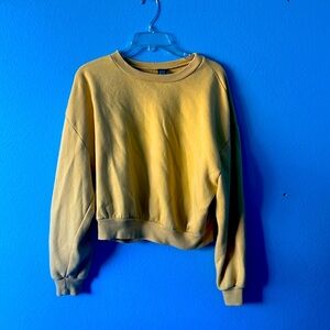 XXL juniors (fits Women’s S/M) wild fable golden yellow crewneck